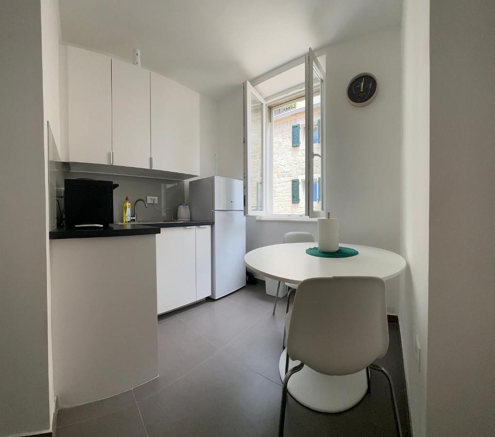 Old Town Apolon Luxury Apartment Сплит Екстериор снимка